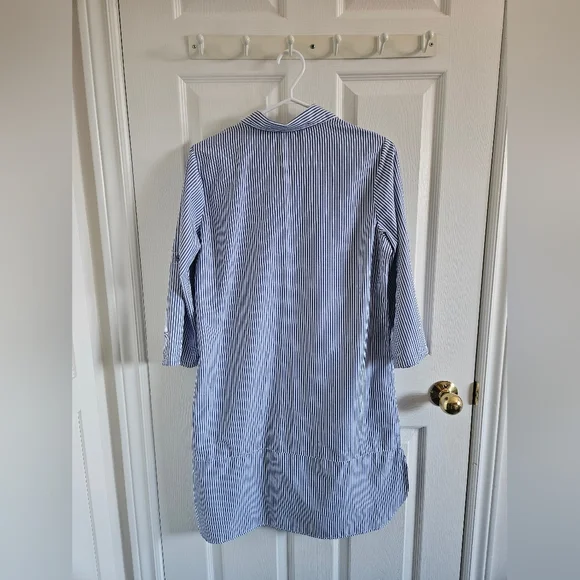 Speed Control Long Button-Down Shirt - Picture 3 of 4